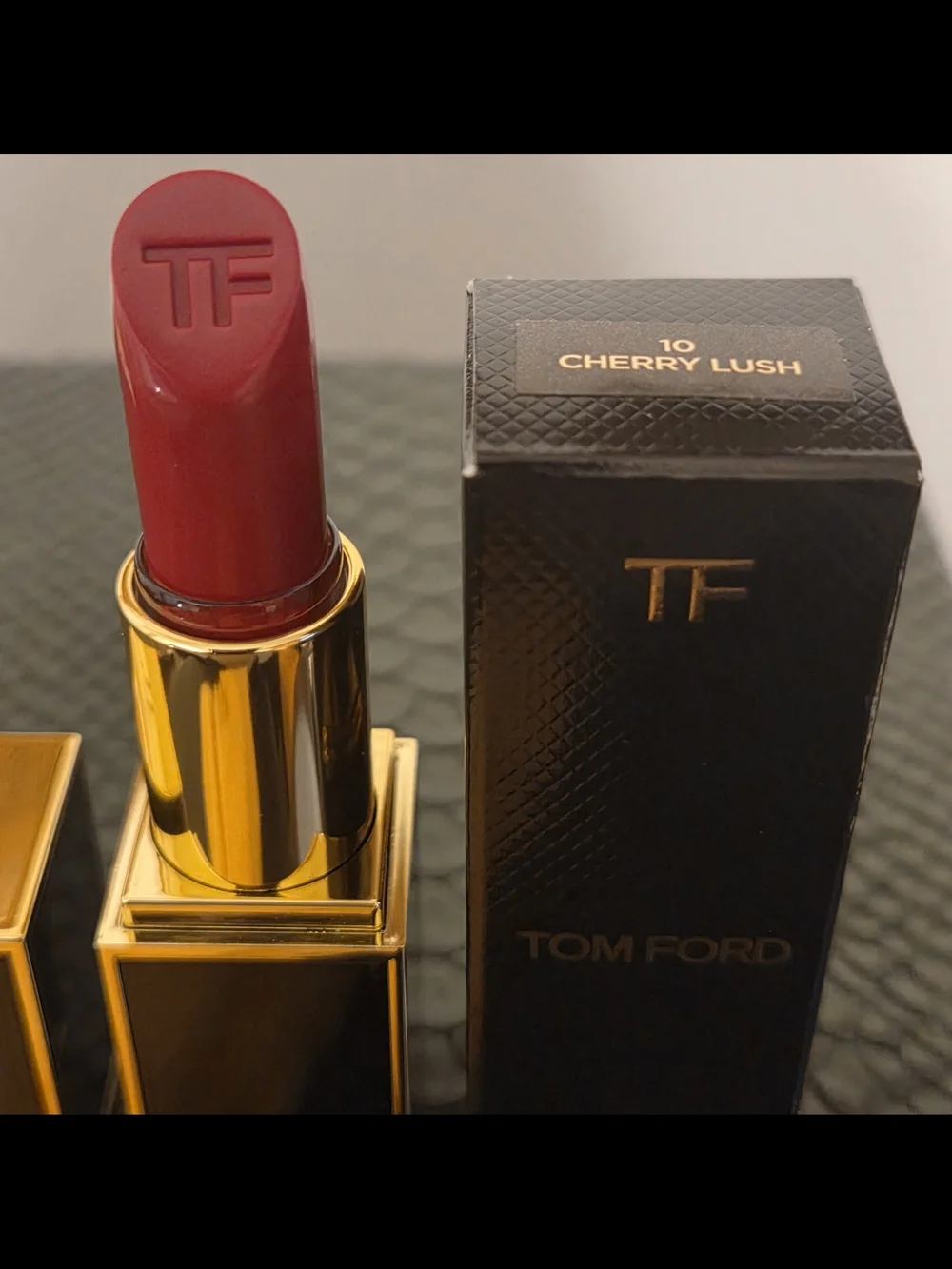 Tom Ford color family